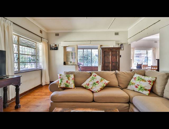 3 BEDROOM HOUSE FOR SALE IN BOUGHTON